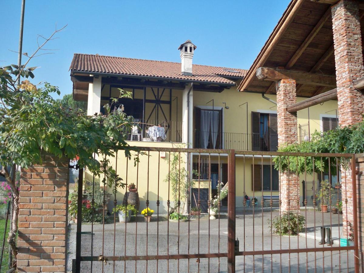 B&B A Casa Di Rosa 卡塞勒托瑞尼斯 外观 照片